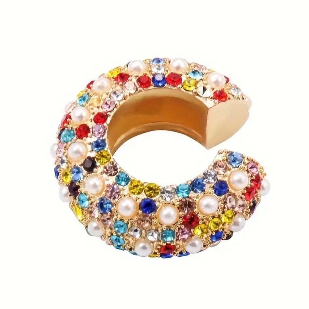 LAST ONE! new! Trending  bold cuff earrings